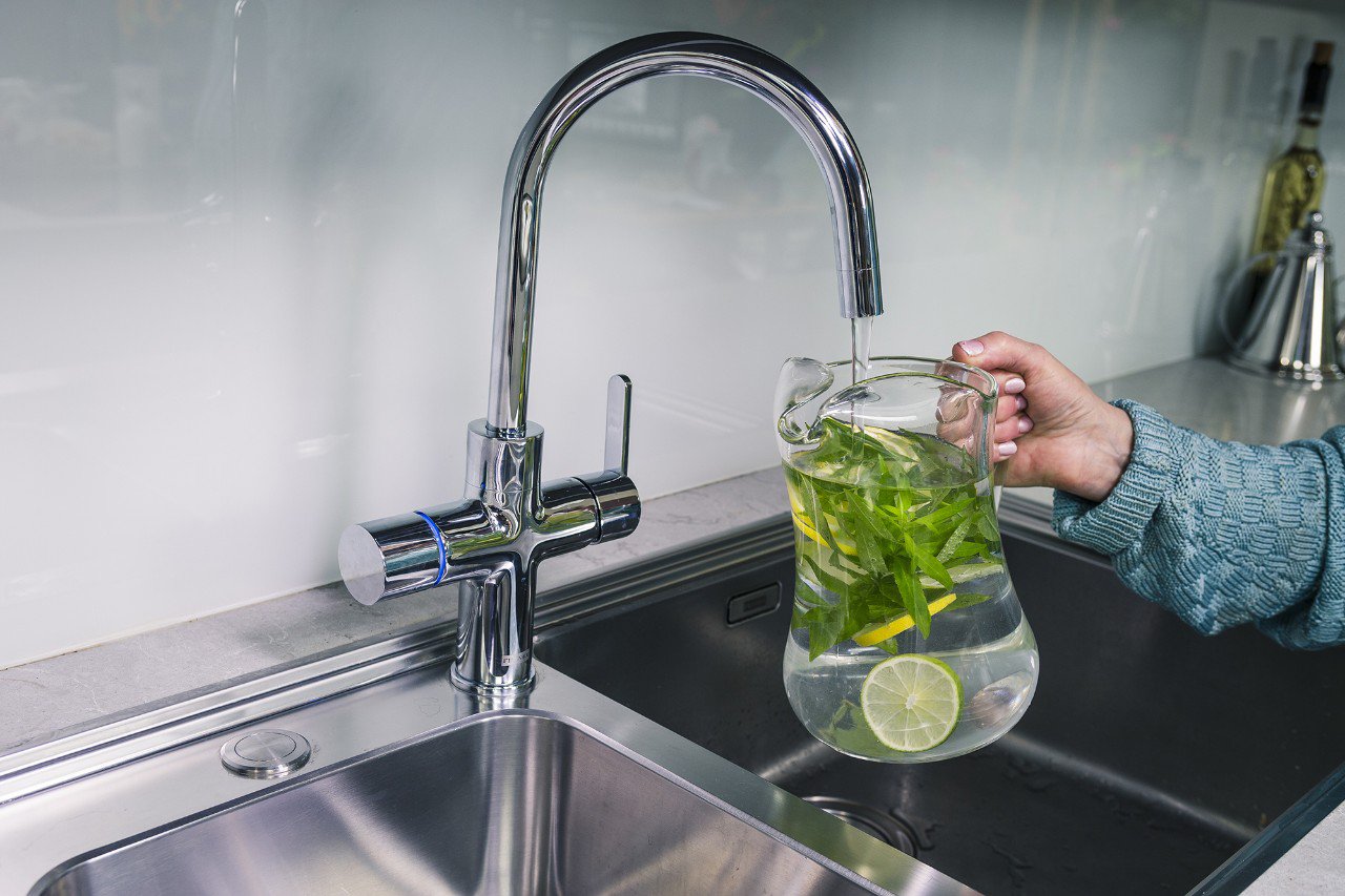 Boiling water online tap